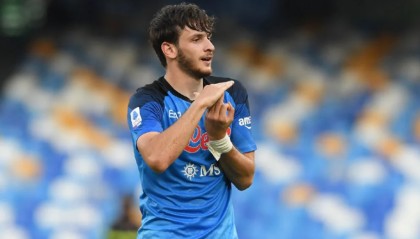  那不勒斯边路狂飙，克瓦拉茨赫利亚独造三球